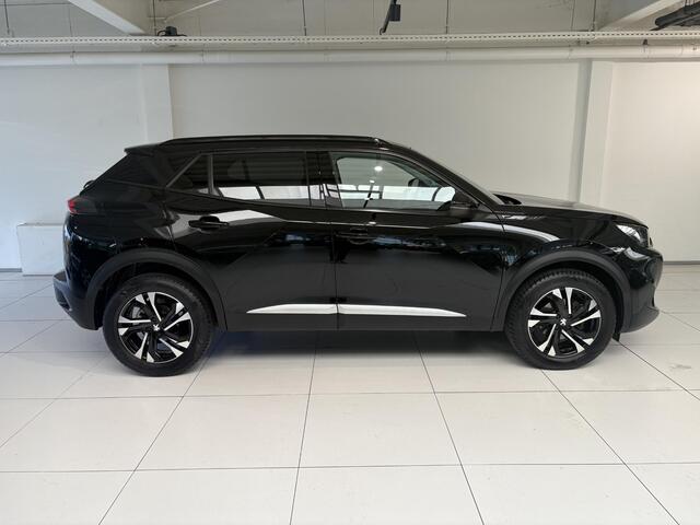 Peugeot 2008 1.2 PureTech Allure | Navigatie | Achteruitrijcamera | Trekhaak |