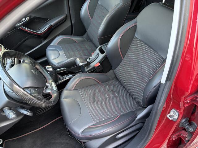 Peugeot 2008 1.2 PureTech GT-line / NAVI / CRUISE / CLIMATE / HALF LEER / 132dkm! NAP!