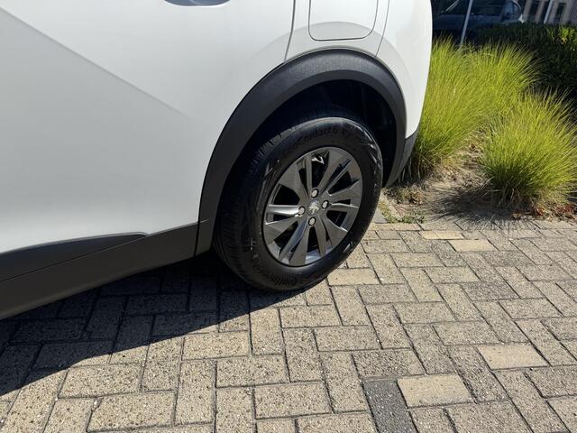 Peugeot 2008 1.2 PureTech Active Pack
