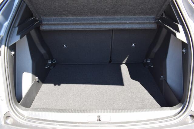Peugeot 2008 1.2 PureTech 100 Active | NL-Auto | Camera | Apple Carplay/Android Auto