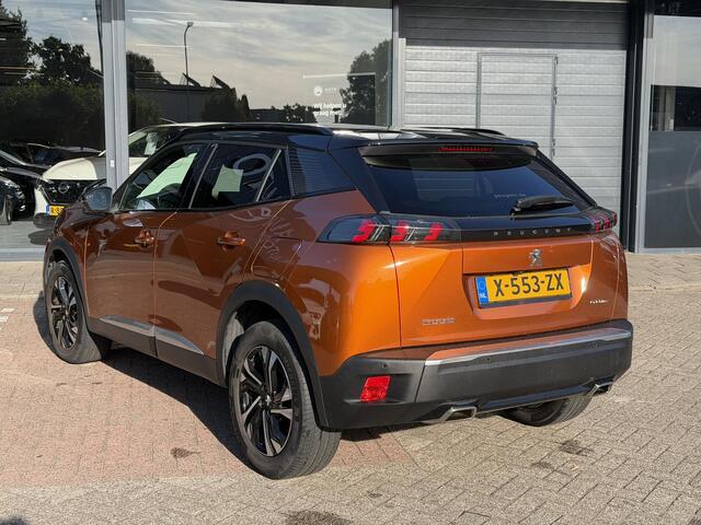 Peugeot 2008 1.2 PureTech GT-Line AUTOMAAT | NAVIGATIE | APPLE CARPLAY / ANDROID AUTO | STOELVERWARMING | PARKEERSENSOREN | AIRCO/ECC | CRUISE CONTROL | LED VERLICHTING | ACHTERUIT RIJ CAMERA |