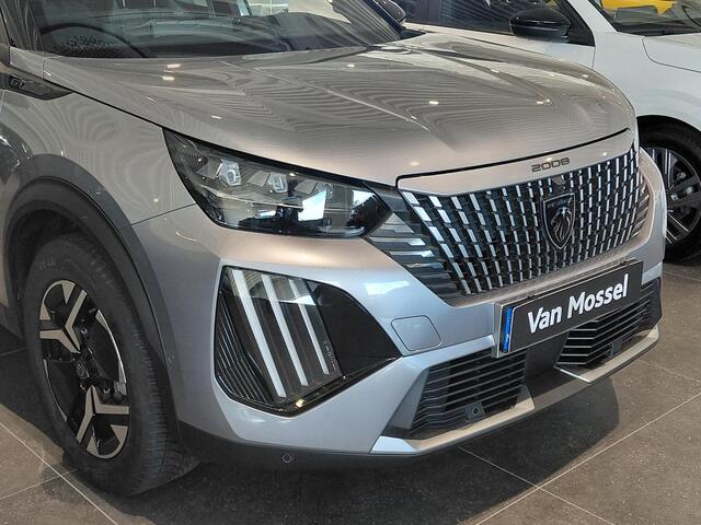 Peugeot 2008 1.2 Hybrid 136 GT
