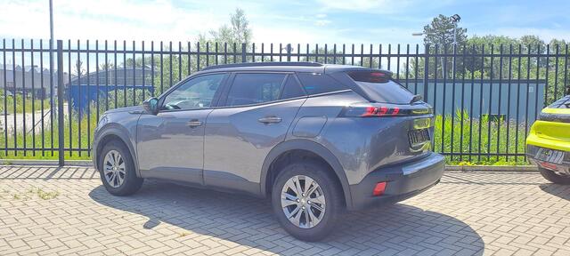 Peugeot 2008 1.2 PureTech Active Pack