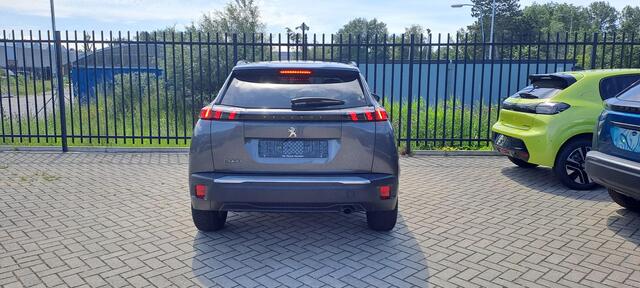 Peugeot 2008 1.2 PureTech Active Pack