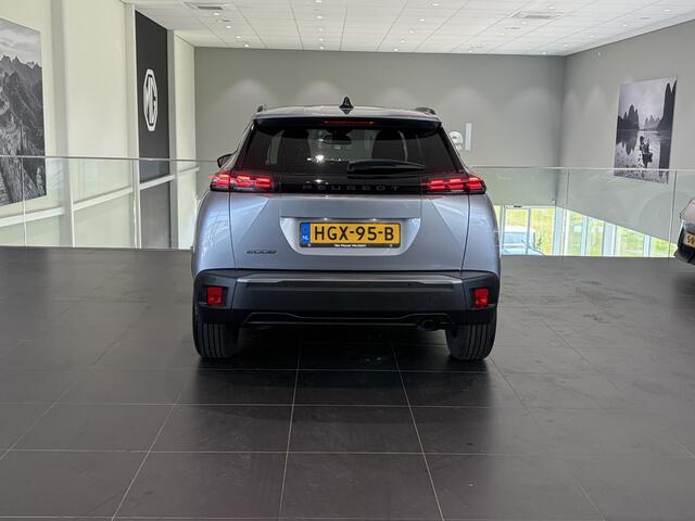 Peugeot 2008 1.2 100 pk Allure Luxe | Hoge Instap! | Climate Control | Navigatie | Apple Carplay / Android Auto | Parkeersensoren