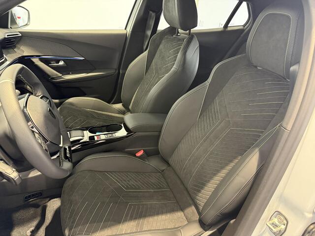 Peugeot 2008 1.2 Hybrid 145 GT | APPLE CARPLAY & ANDROID AUTO | STOELVERWARMING | NAVI | ELEKTRISCHE STOELEN | AUTOMAAT |