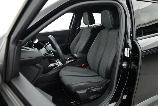 Peugeot 2008 1.2 PureTech 130 Allure | Dig. Cockpit | Trekhaak | Camera | Apple CarPlay & Android Auto | Cruise Control | Navi | 17'' R