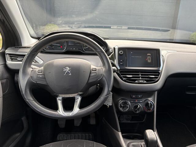 Peugeot 2008 1.2 PureTech Blue Lion D-riem vv in 2024 l Pano l Navi l 110pk l Trekhaak l Carplay l Airco l Cruise l Pdc l Recent beurt gehad l N.A.P l Apk tot 01-2027