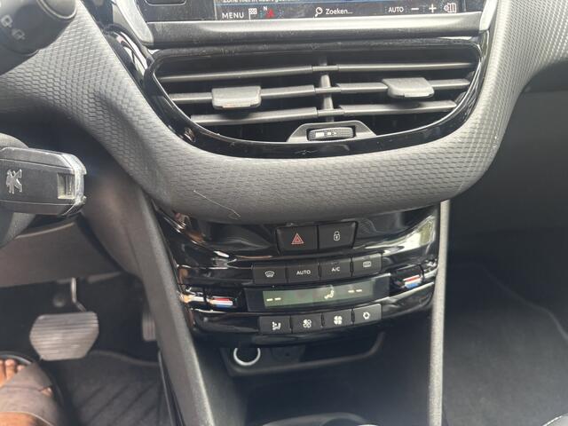 Peugeot 2008 1.2 PureTech Allure