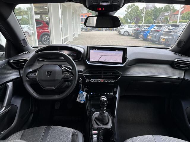Peugeot 2008 1.2T 100pk Allure | Achteruitrijcamera | Navigatie | Facelift model | Privacy Glass | Lichtmetalen velgen