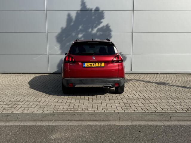 Peugeot 2008 1.2 PureTech GT-line | Panoramadak | Stoelverwarming | Camera | Apple Carplay/Android Auto