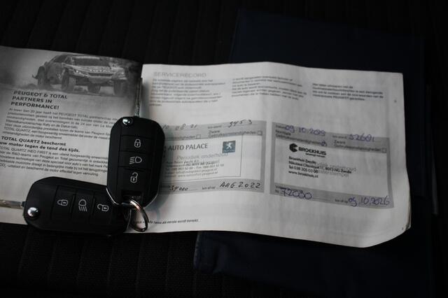 Peugeot 2008 1.2 PureTech Active - Carplay, Navi, Cruise, Trekhaak