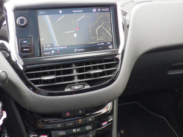 Peugeot 2008 1.2 AUT Crossway Kompas, Panodak, Camera, Trekhk, Cruise, Compleet!