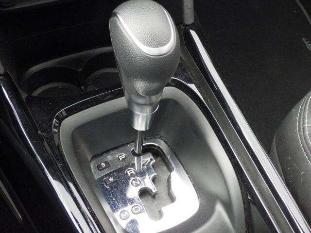 Peugeot 2008 1.2 AUT Crossway Kompas, Panodak, Camera, Trekhk, Cruise, Compleet!
