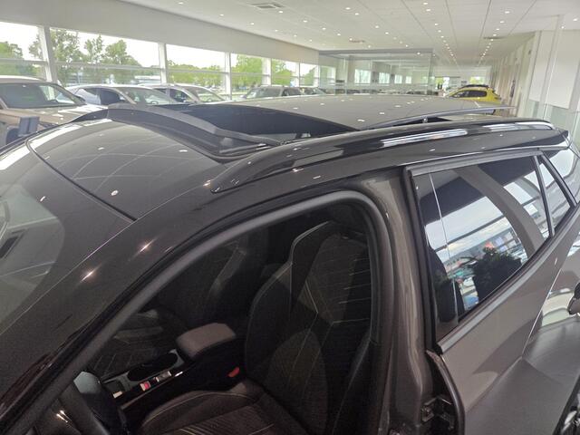 Peugeot 2008 1.2 Hybrid 136 GT | Schuif-kanteldak | Alcantara bekleding | Massagestoelen | Direct Leverbaar |