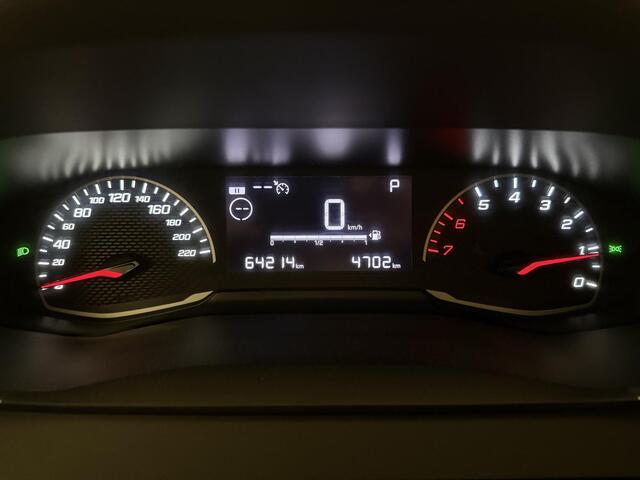 Peugeot 2008 1.2 PureTech Active | Camera | DAB | Apple Carplay/Android Auto |