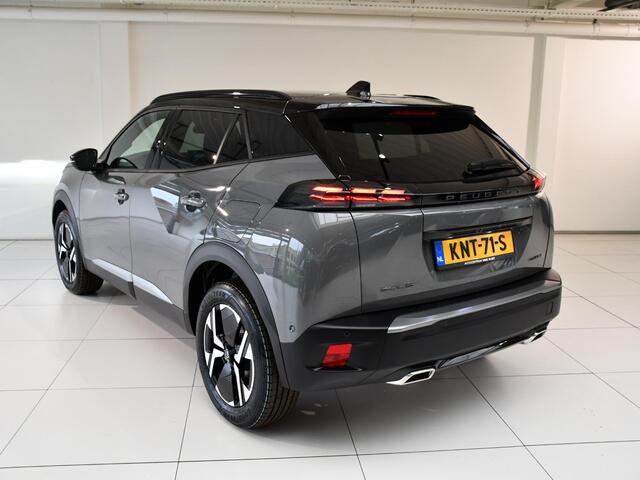 Peugeot 2008 1.2 Hybrid 145 GT .