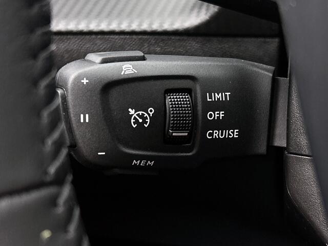 Peugeot 2008 Hybrid 145pk Automaat Allure | Rijklaar | Adaptive Cruise | 360 camera | Keyless entry |