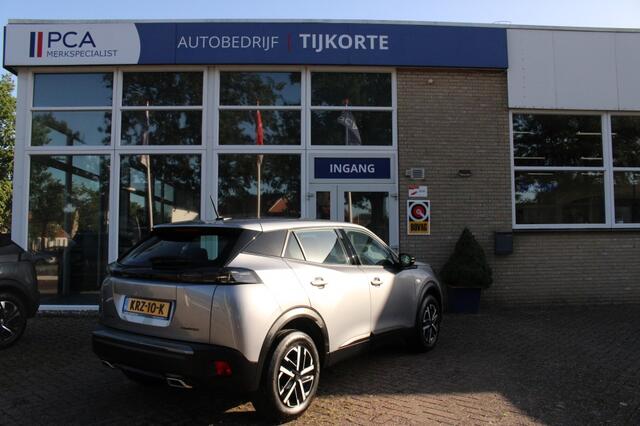 Peugeot 2008 1.2 Hyb 136 Style