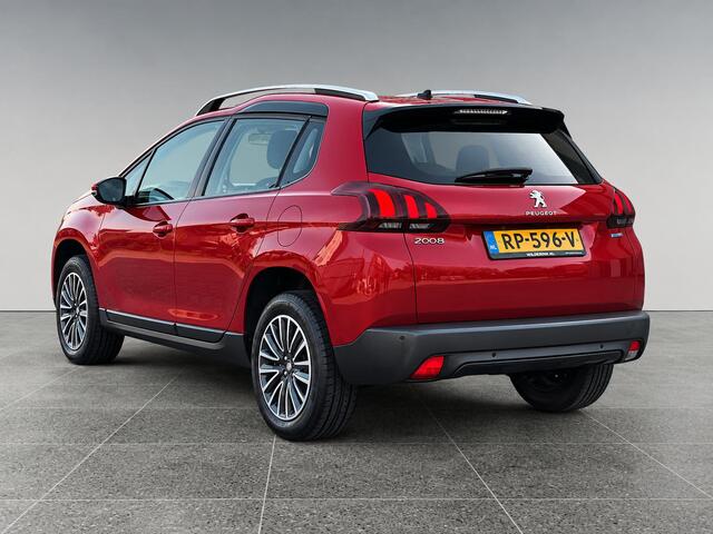 Peugeot 2008 Blue Lion 1.2 Turbo 110pk | PANODAK | VERHOOGDE INSTAP | NAVI | PARKEERSENSOR | APPLE CARPLAY / ANDROID AUTO | DAB+ | ISOFIX |