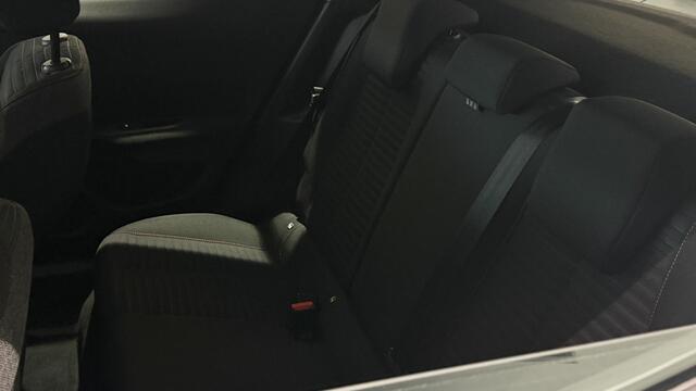 Peugeot 2008 1.2 PureTech Active