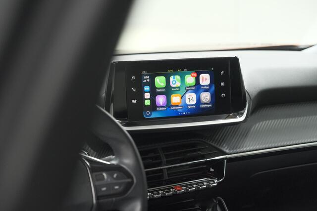 Peugeot 2008 PureTech 130 Allure Pack | Trekhaak | Adaptieve Cruise Control | Camera | Stoelverwarming