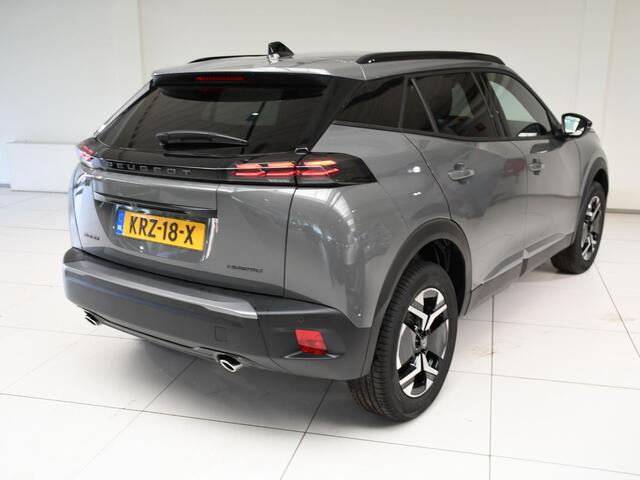 Peugeot 2008 1.2 Hybrid 145 GT .