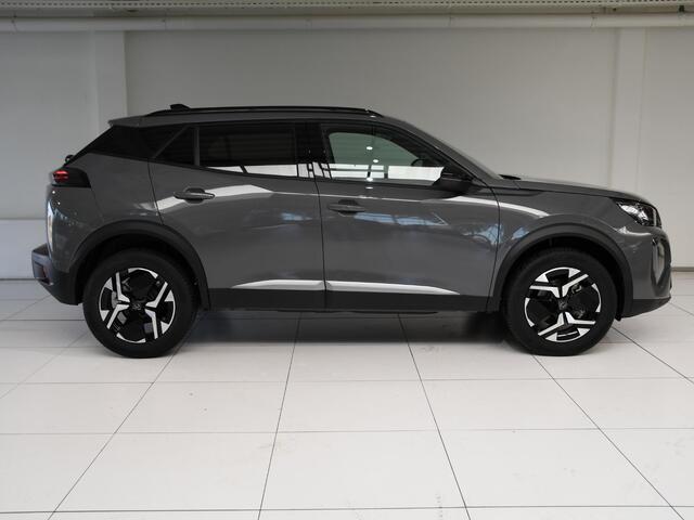 Peugeot 2008 1.2 Hybrid 145 GT .