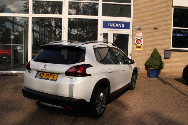 Peugeot 2008 1.2 PureTech Allure