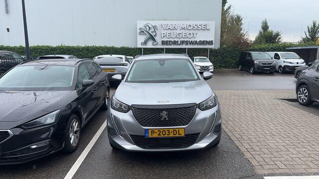 Peugeot 2008 1.2 PureTech Allure Pack