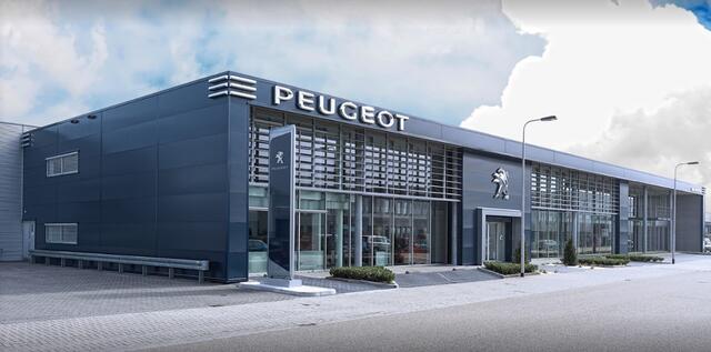 Peugeot 2008 1.2 Hybrid 145 GT