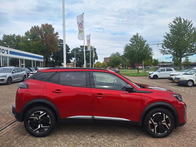 Peugeot 2008 1.2 PureTech 100 Allure STOELVERW./NAVI/CAMERA