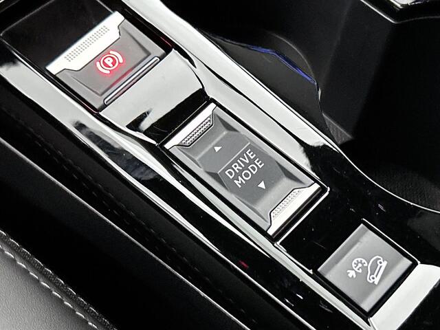 Peugeot 2008 1.2 Hybrid 136 GT