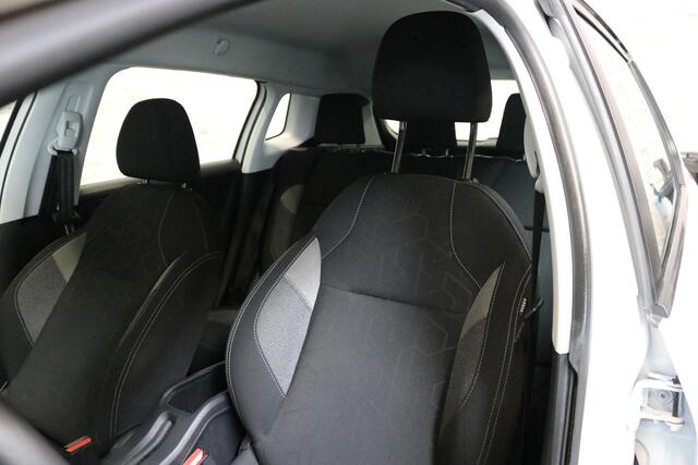 Peugeot 2008 1.2 PureTech Blue Lion | CARPLAY | INCL NWE DISTR | RIJKLAAR | NAP | NL AUTO |