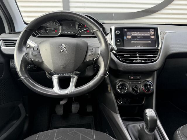 Peugeot 2008 1.2 PureTech Blue Lion 2e Eigenaar|Pano|Navi|Carplay|Trekhaak|Airco|Cruise|PDC|Elek ramen|N.A.P|APK tot 03-2027