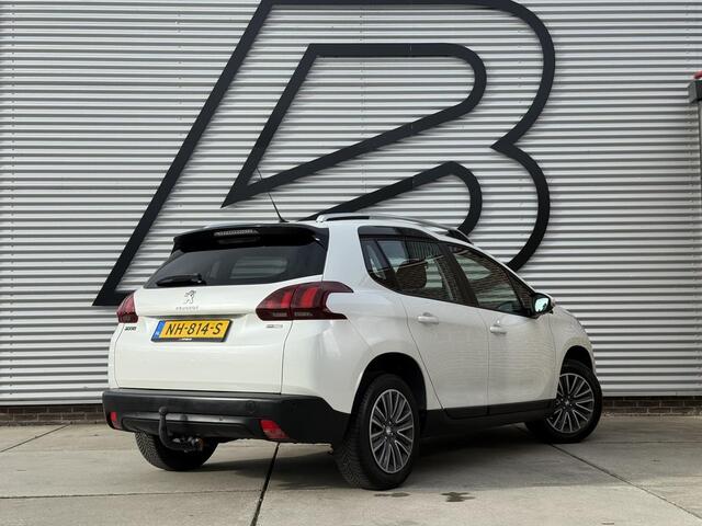 Peugeot 2008 1.2 PureTech Blue Lion 2e Eigenaar|Pano|Navi|Carplay|Trekhaak|Airco|Cruise|PDC|Elek ramen|N.A.P|APK tot 03-2027
