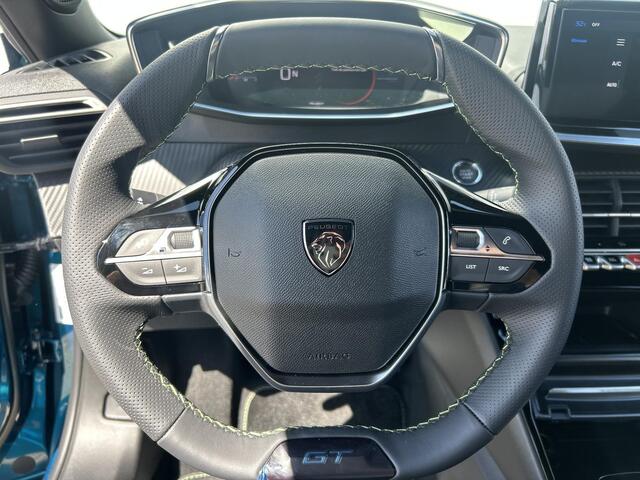 Peugeot 2008 1.2 Hybrid 145 GT 21% Korting | Camera | Adaptieve Cruise Control | Apple Carplay/Android Auto