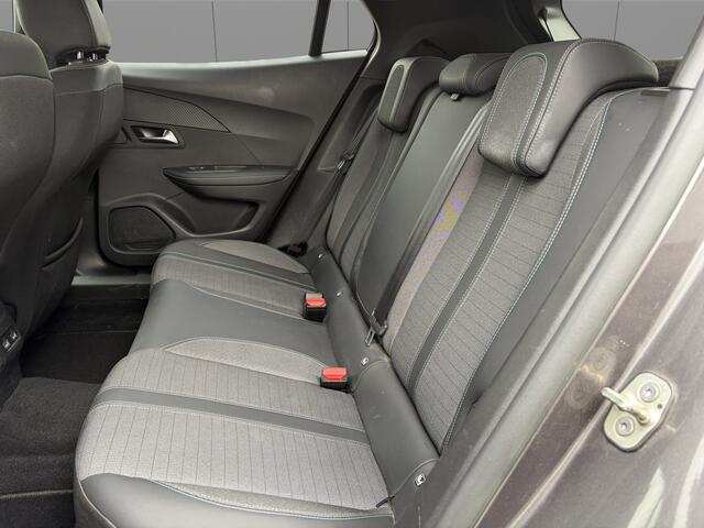 Peugeot 2008 1.2 Allure Pack Automaat | distr. riem is vervangen | Apple/Adroid | Navi