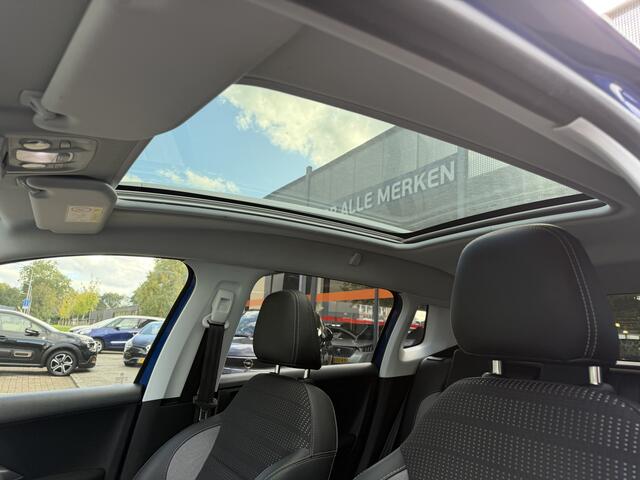Peugeot 2008 BWJ 2019 | 1.2 111PK Allure | NWE DISTRIBUTIE | TREKHAAK | PANO | NAVI | CAMERA | CLIMA | CRUISE | PDC |