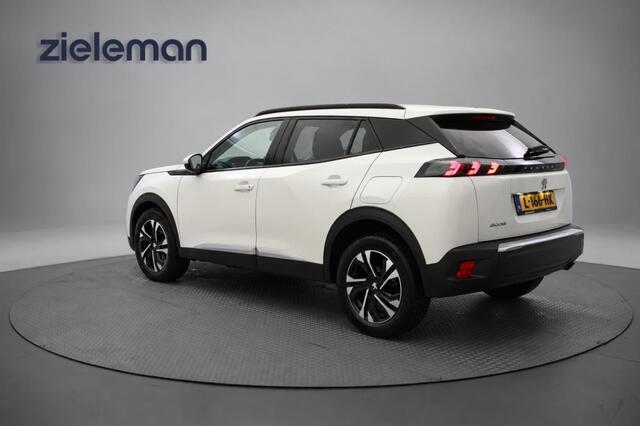 Peugeot 2008 1.2 PureTech Allure Pack - Carplay, Clima, Cruise, Half Leer