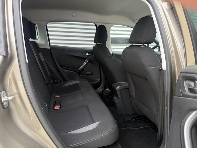Peugeot 2008 1.2 PureTech Active 1e Eigenaar|Navi|Trekhaak|D-riem vv in 2025|Clima|PDC|Cruise|APK tot 01-2027