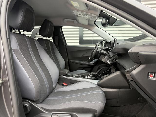 Peugeot 2008 1.2 PureTech Blue Lease Allure 2e Eigenaar|Navi|Camera|D-riem vv in 2025|i-Cockpit|Trekhaak|Cruise|Carplay|Clima|PDC V+A|Elek ramen|Nieuwe APK bij Aflevering