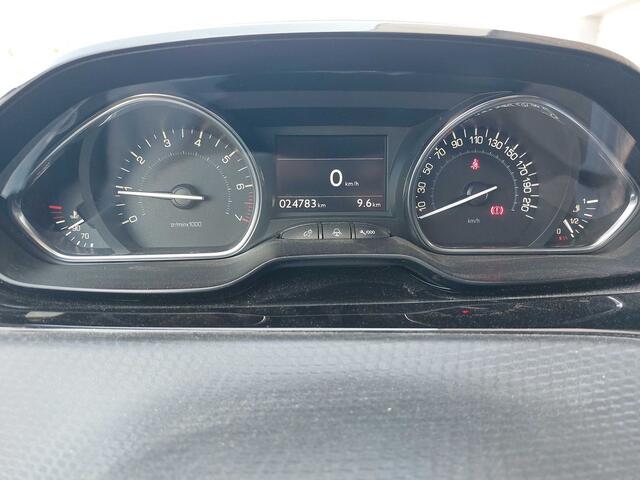Peugeot 2008 1.2 PureTech Allure