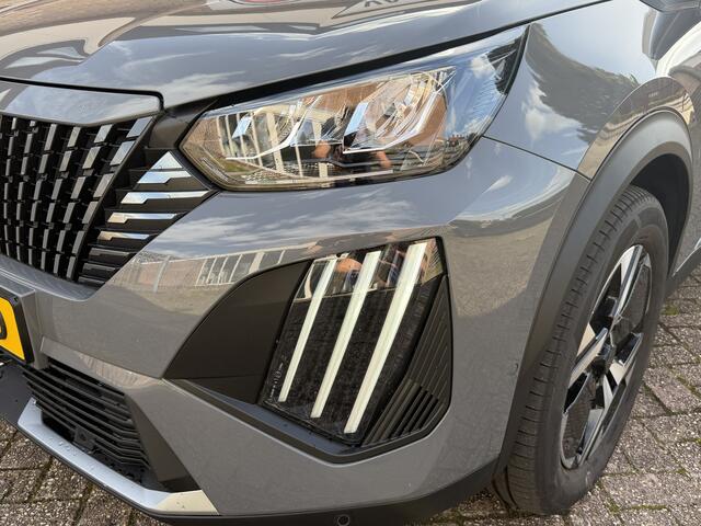 Peugeot 2008 1.2 Hybrid 145 Allure Automaat | PDC | Camera | Blind Spot | Adap. Cruise | Selenium Grey |