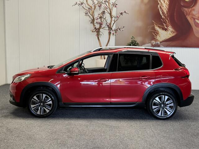 Peugeot 2008 1.2 PureTech GT-line PANORAMADAK NAVIGATIE CRUISE CONTROL CLIMATE CONTROL APPLE CARPLAY/ANDROID BLUETOOTH ACHTERUITRIJCAMERA TREKHAAK ZEER MOOI !!