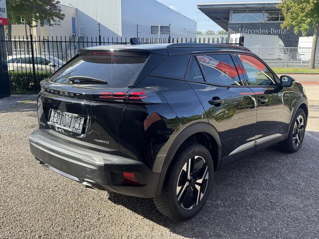 Peugeot 2008 1.2 Hybrid 145 Allure // CRUISE // APPLE CARPLAY-ANDROID AUTO // STOELVERWARMING // CLIMA //