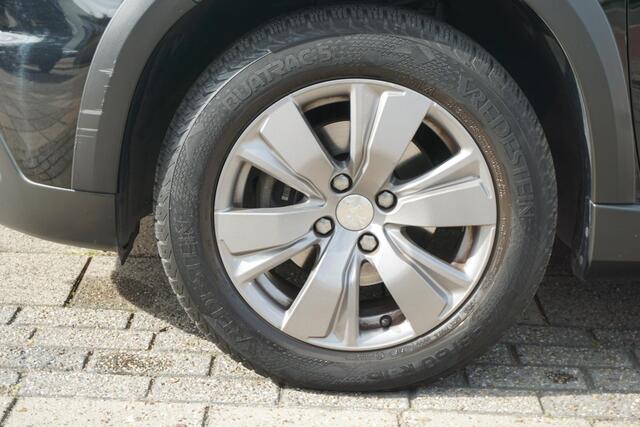 Peugeot 2008 1.2 PureTech Allure