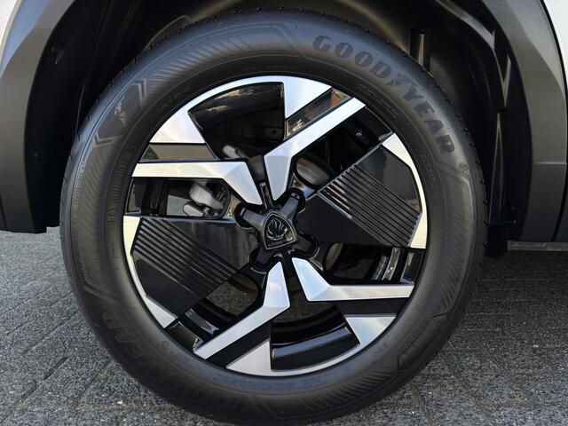 Peugeot 2008 GT 1.2 Hybrid 145 eDSC6