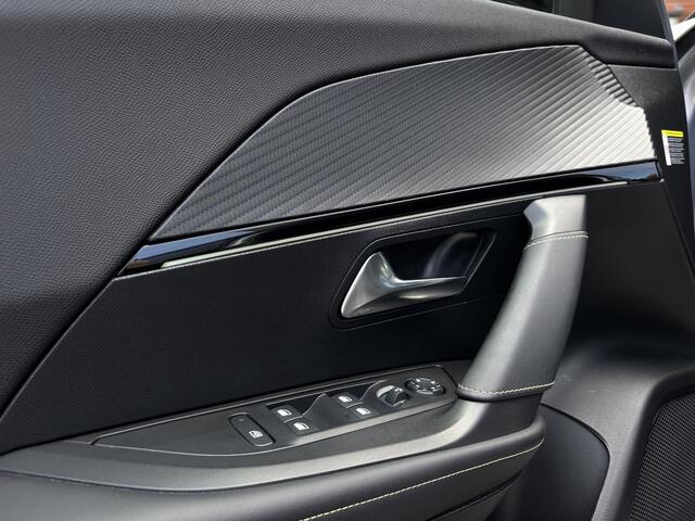 Peugeot 2008 GT 1.2 Hybrid 145 eDSC6