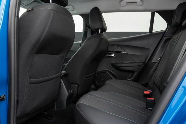 Peugeot 2008 1.2 Allure Pack 130PK | Carplay | Adaptive Cruise | Camera | Climate Control